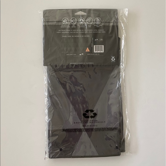 Sig on Smith X Slowtide Quick-Dry Travel Towel - Picture 4 of 8